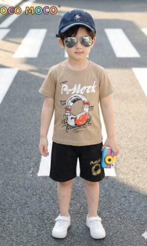 boy wearing brown cotton graphic t-shirt with headphone print and black shorts kids outfit TrendWale